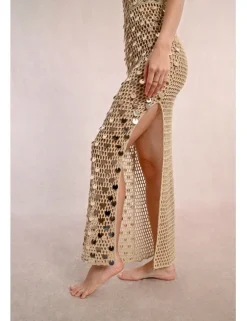 Vestido largo en punto calado con lentejuelas