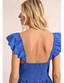 Vestido largo plisado con volantes