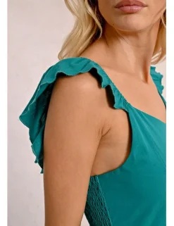 Vestido largo plisado con volantes