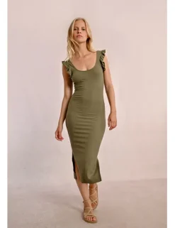 Vestido largo sin manga con volantes