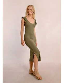 Vestido largo sin manga con volantes