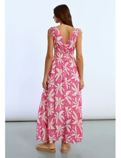 Vestido largo sin manga con estampado floral