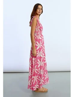 Vestido largo sin manga con estampado floral