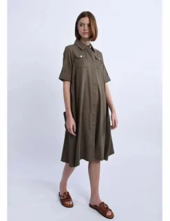 Vestido midi de manga corta con bolsillos