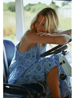 Vestido midi de tirantes con estampado